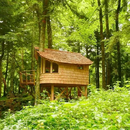 Domaine De - Gites, D'hotes & Feriehus Syam